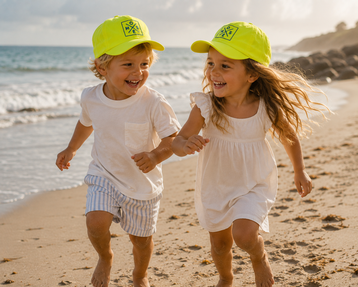 MOSÉ Kids UV + protectant Hat Neon & Blue
